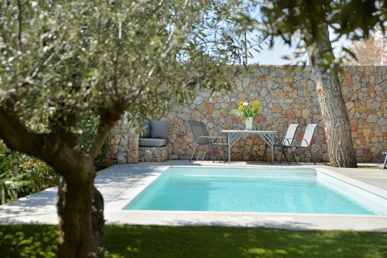 Lagonisi Luxurious Residence Ruby'S Pool Villa Buitenkant foto